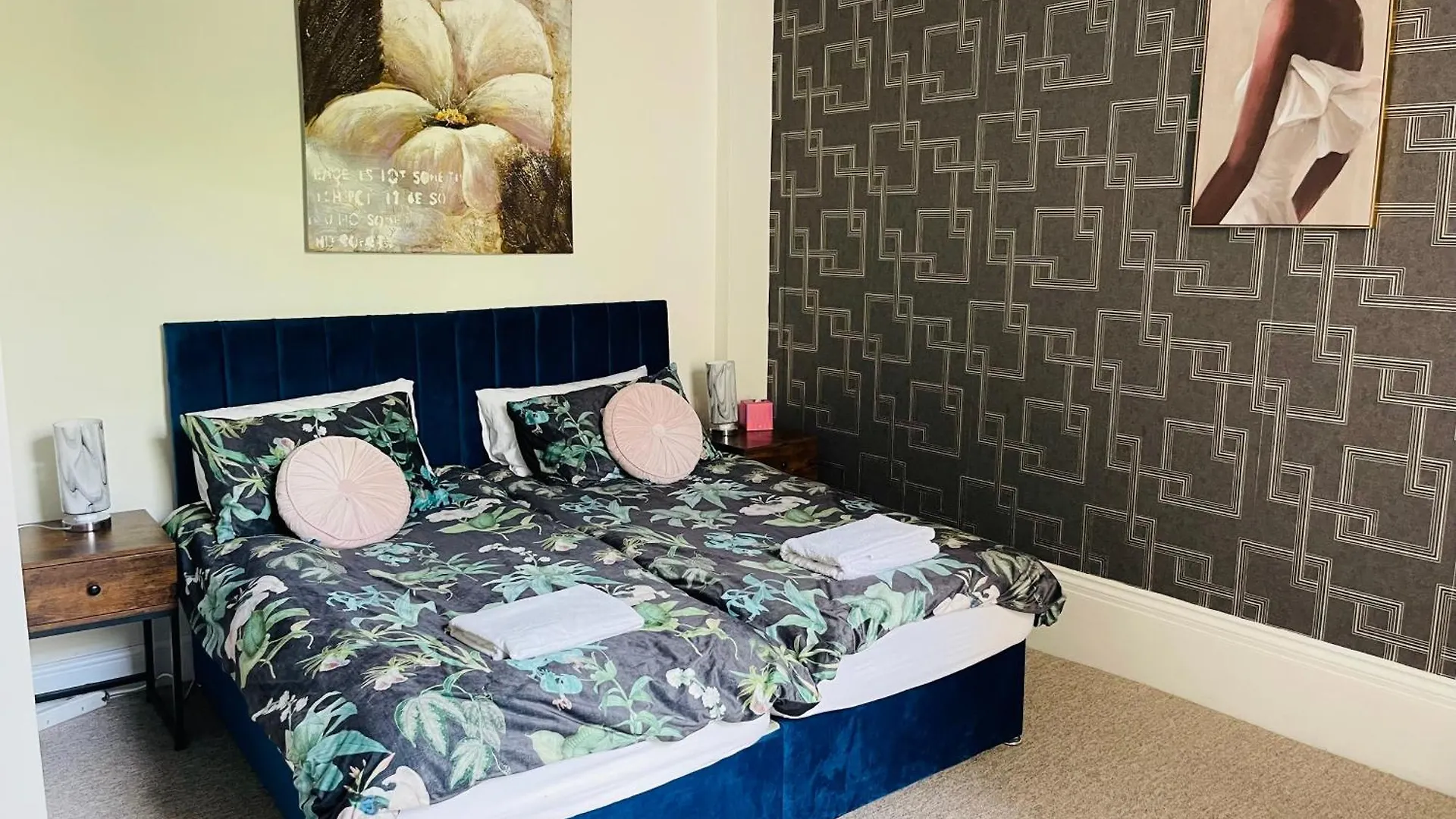 Seaside Mansion Apartment Brighton